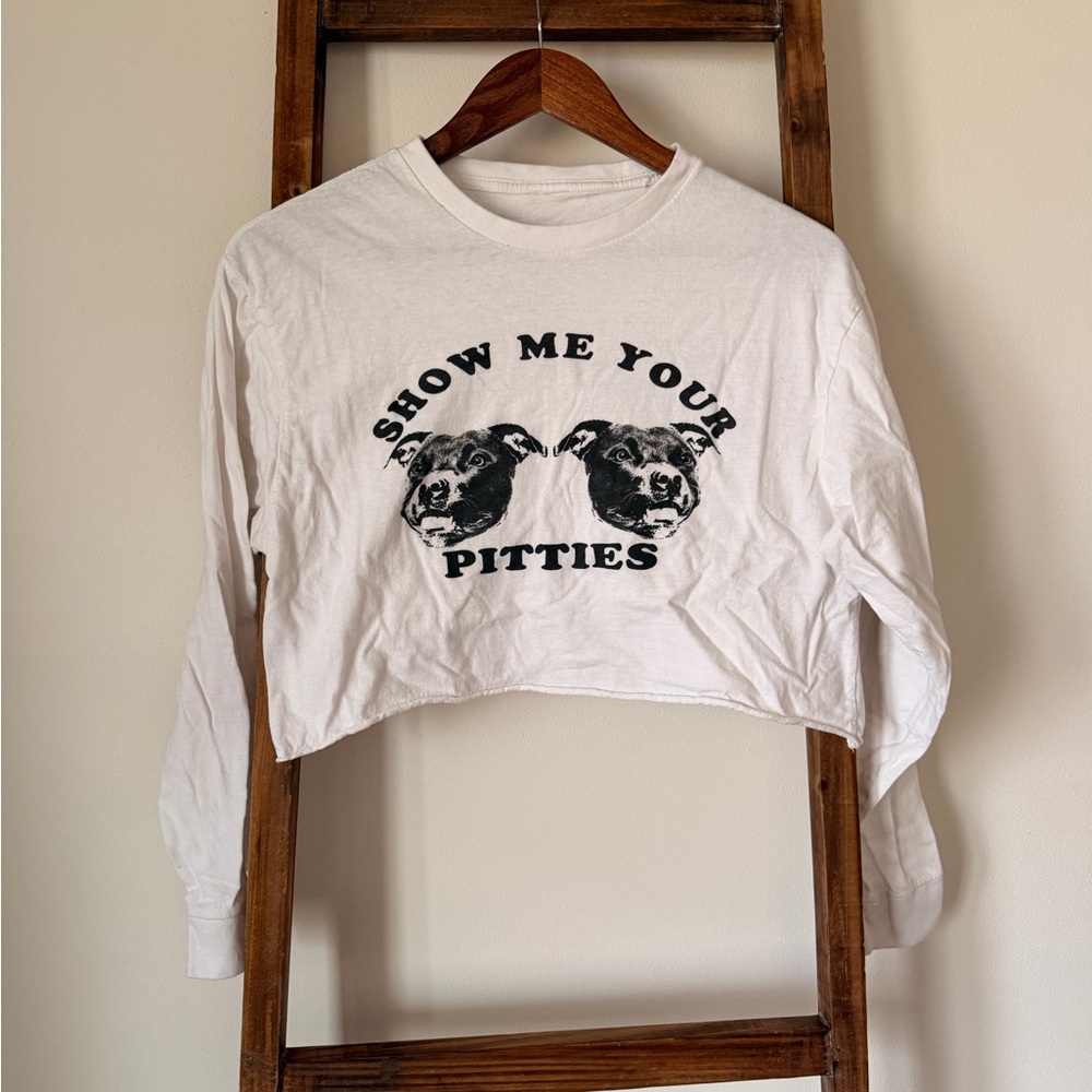 White Long Sleeve Graphic Crop Top